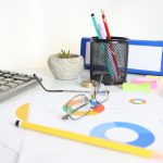 טיפים לעסקים לניהול כספים חכם ויעיל. אילון אוריאל. איילון אוריאל